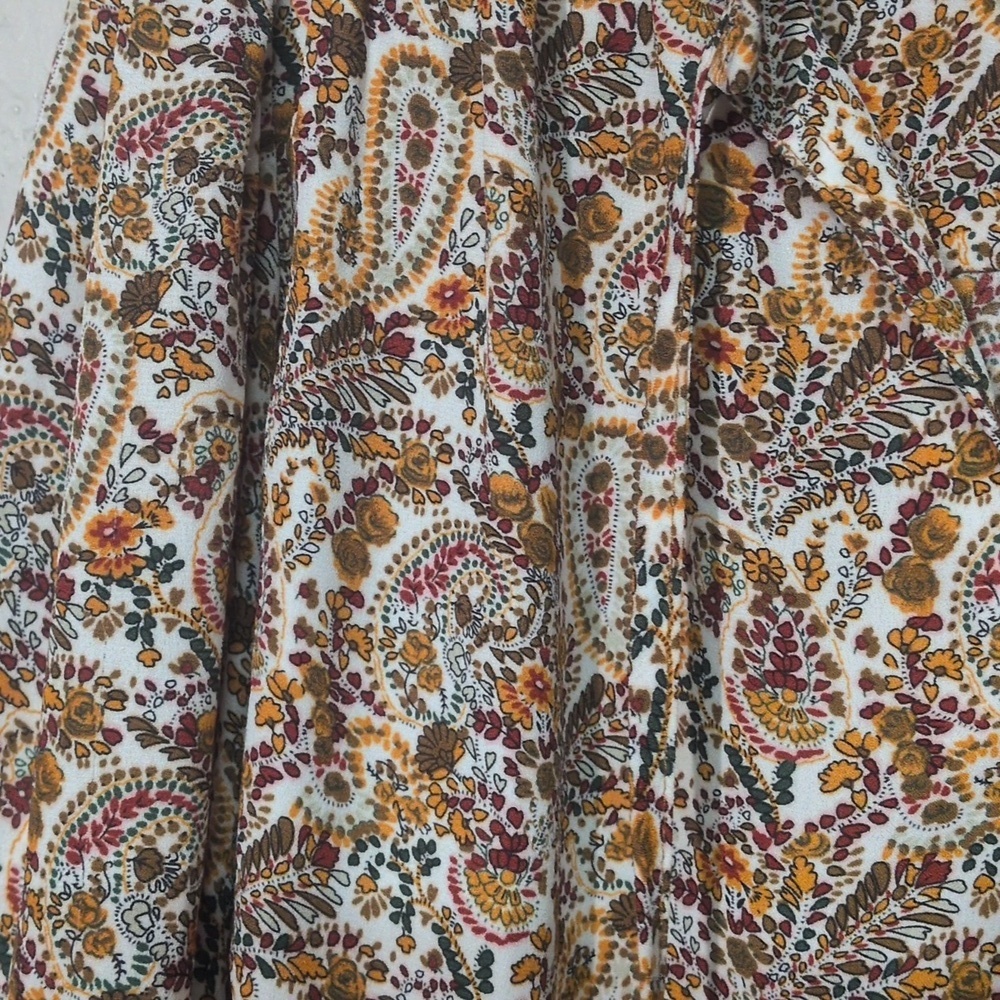 Jones New York Multicolor Floral Blouse Size 1X, like new - Picture 3 of 7